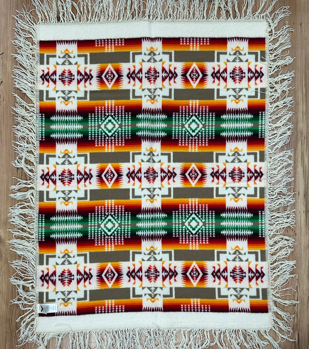 Pendleton® Chief Joseph Ivory Fringed Crib Shawl – Kraffs Clothing